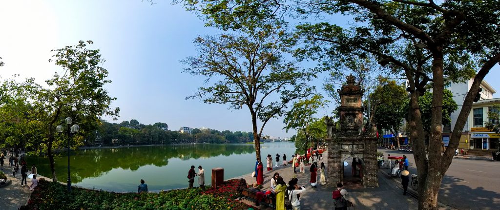 Hồ Hoàn Kiếm nhìn từ trên cao – điểm đến nổi bật trong tour VR360 Hà Nội